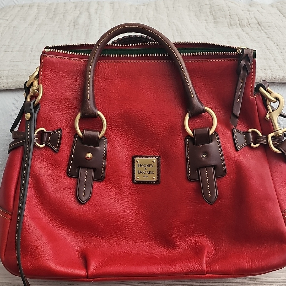 1HRSALE🔥Dooney & Bourke Red Florentine Satchel - Picture 2 of 11
